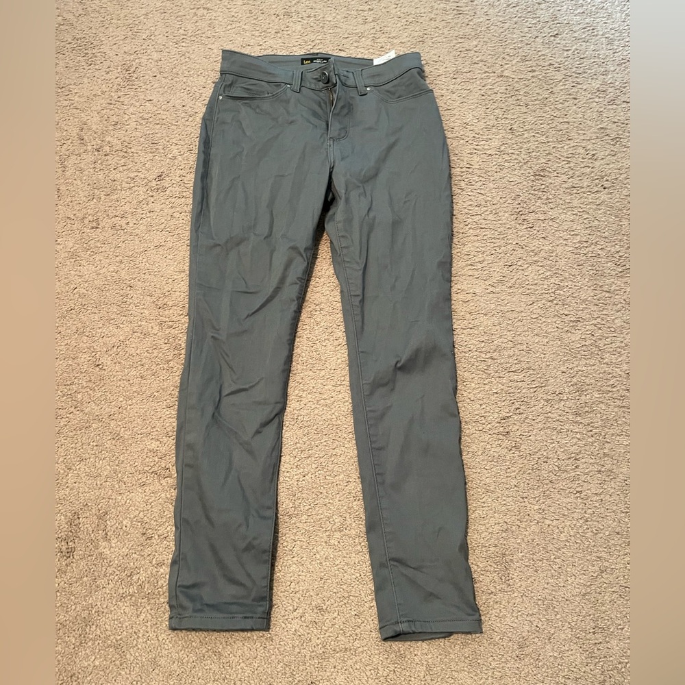 WOMEN’S SCULPTING SLIM FIT SKINNY JEAN